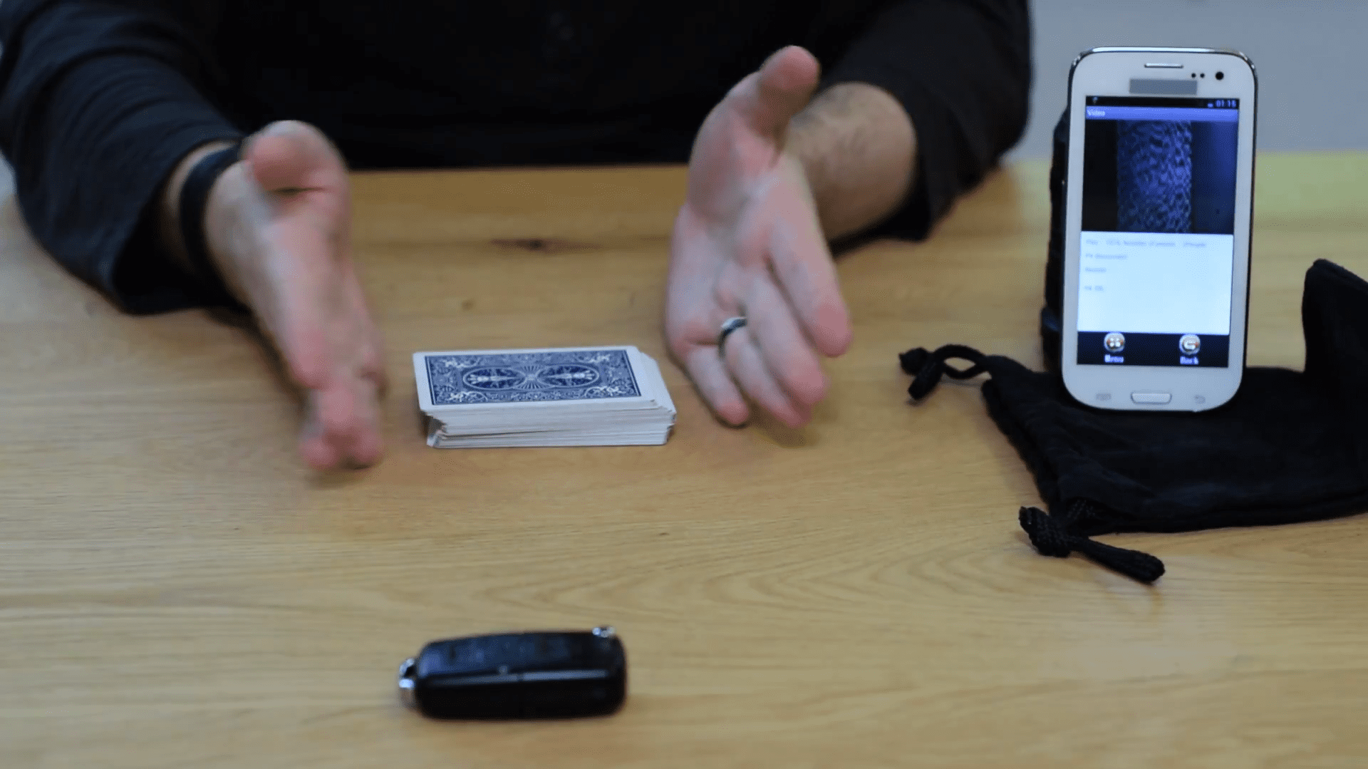 poker cheating device