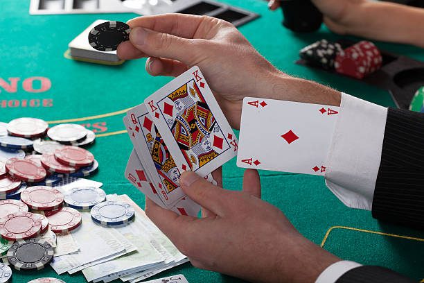 profit long term in poker using reliable cheating cards